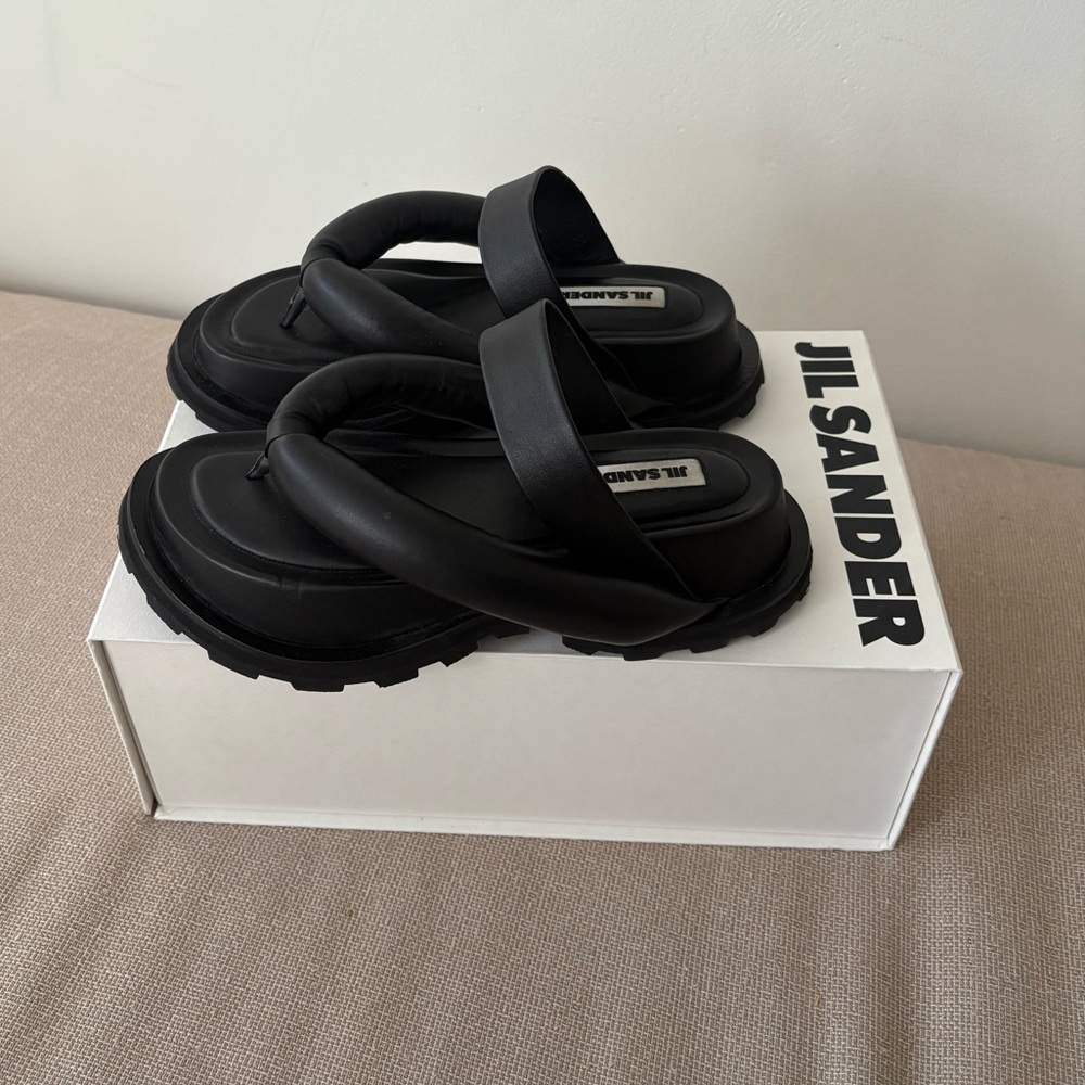 Jil Sander Puffy leather sandals 38